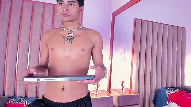 Mike_thomsonn webcam