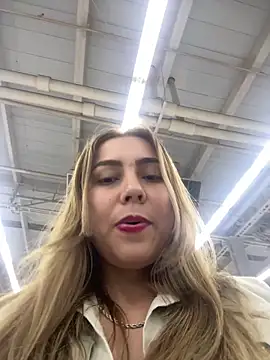 Webcam Model (Sirel_)  is live.Free join now!