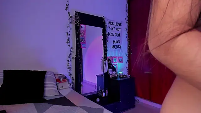 little_kayla_ webcam