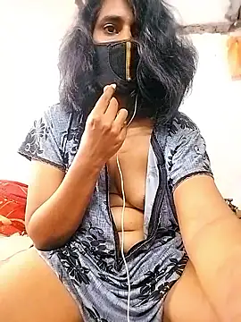 Webcam Model (Bhamahottie)  is live.Free join now!