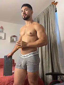 Ezzio_Scolaro webcam