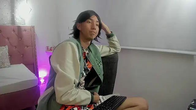 loverisu-coral webcam