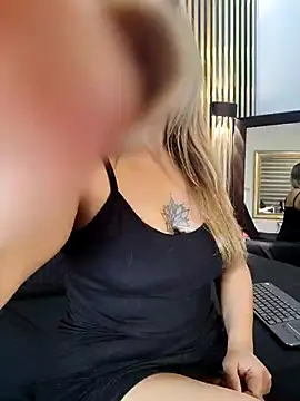 Lilith_Bonnet webcam