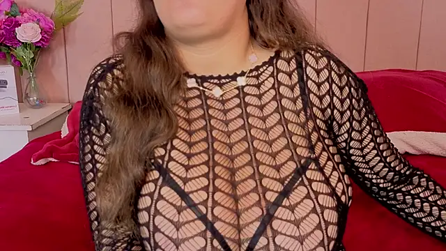 MollyBigBoobs12 webcam