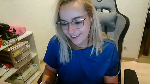 bekka__ - Bekka__'s free webcam - UK Sex Cams