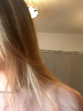 Sweety_Foxy69 webcam