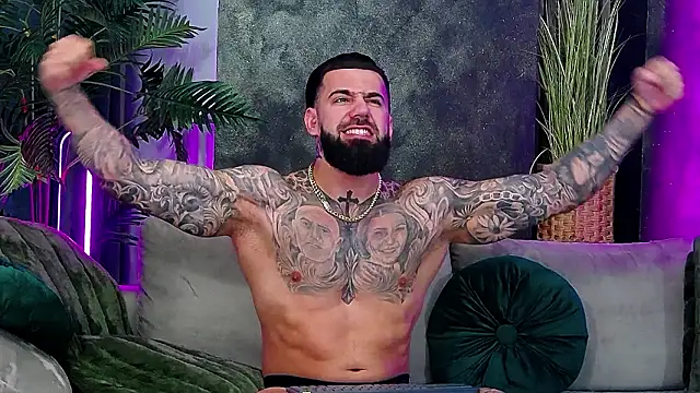 masterkingofmusclee webcam