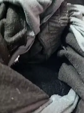 hairyandbigmann - Hairyandbigmann's free webcam