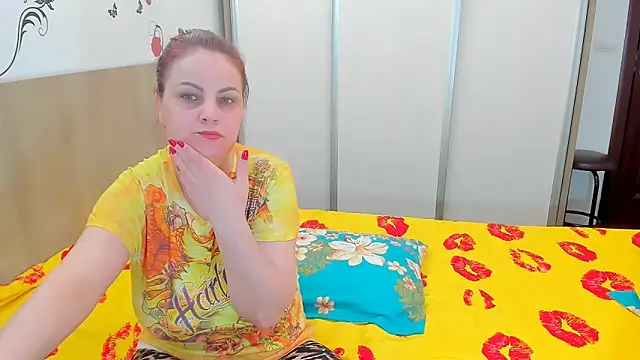 adelamilfsex - Adelamilfsex's free webcam