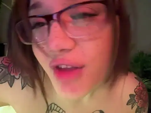 mcthroatgoat - MCThroatGoat's free webcam - UK Sex Cams