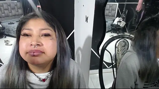 konojan_6 - Konojan_6's free webcam - UK Sex Cams