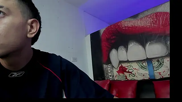 Strongernastyx webcam