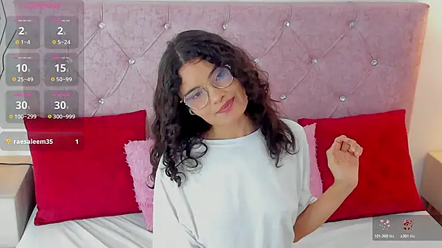 MirandaLawrens_ webcam