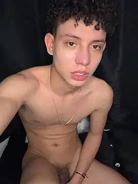 yoursexyjose webcam