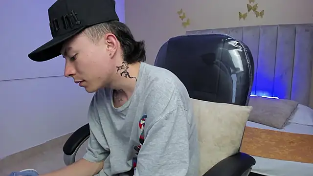 nascary_fox - Nascary_Fox's free webcam