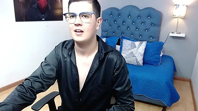 dylan_santiago_ webcam