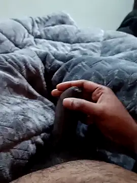 Naughtyforpussy webcam