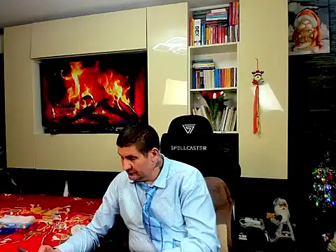 SpartacusDaddy48 webcam