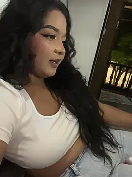 Isabella_Belmont webcam