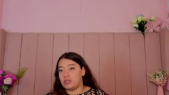 MollyBigBoobs12 webcam