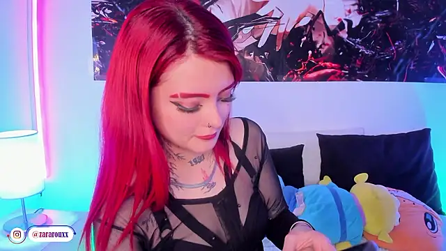 zara_rouxx webcam