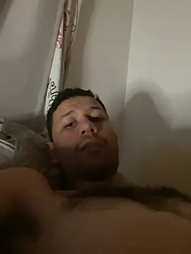 Michaell_Spinelly webcam