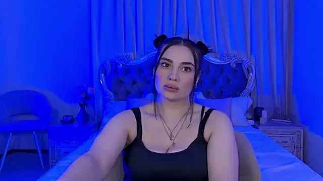 AdrianaTorres webcam