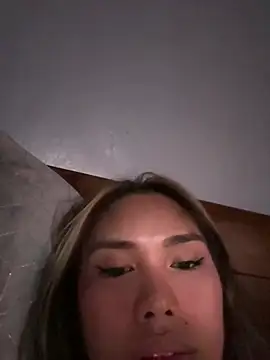 alaia_river - Alaia_River's free webcam