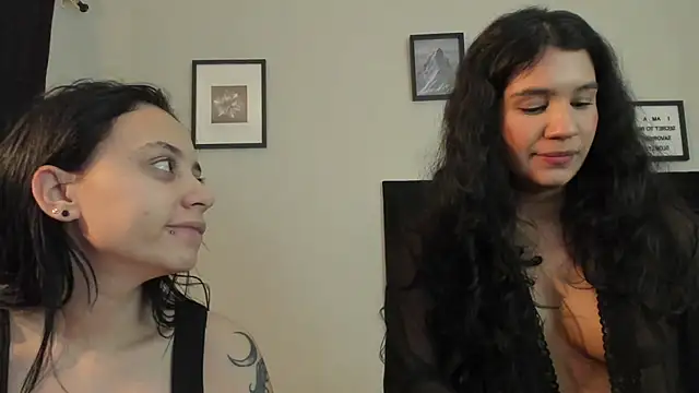 Lyria_Diamond webcam