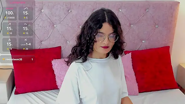 mirandalawrens_ - MirandaLawrens_'s free webcam