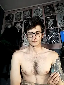 Loggan_donnelly webcam