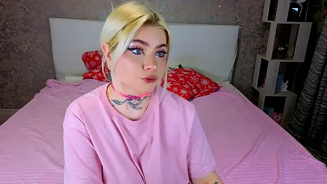 nikarocks - NikaRocks's free webcam