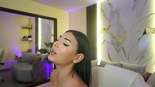 liawheeler - LiaWheeler's free webcam