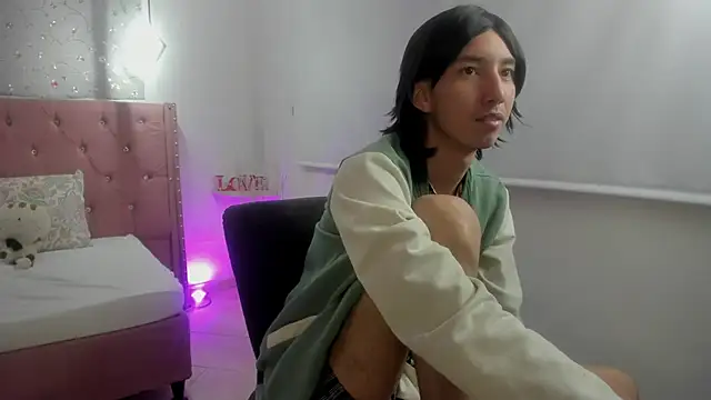 loverisu-coral webcam