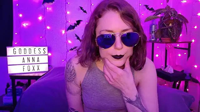 goddessannafoxx - Goddessannafoxx's free webcam