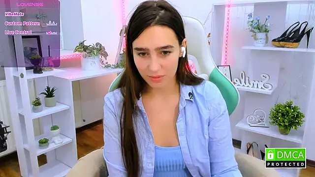 _eliizabeth_ - _Eliizabeth_'s free webcam - UK Sex Cams