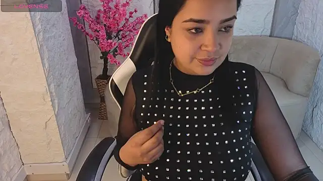 Aliz_Cooper_Tx webcam