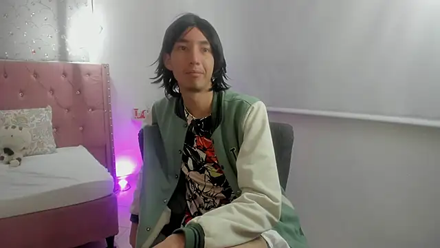 loverisu-coral webcam