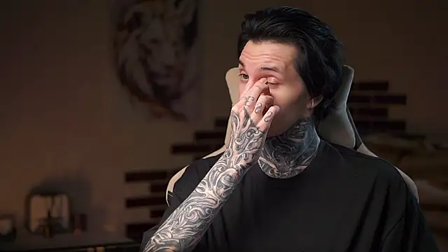 mr-capitalist webcam