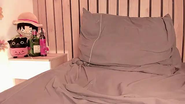 sofiesoft (F teen) - LICKING YOUR DICK