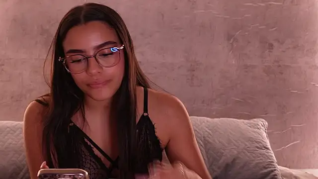 Nicky_and_Blake webcam