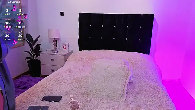 megan_do_santos - Megan_Do_Santos's free webcam - UK Sex Cams