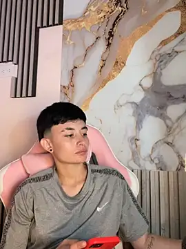 nico_18x - Nico_18x's free webcam - UK Sex Cams