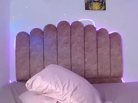 raven_goth8 - Raven_Goth8's free webcam