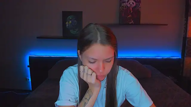 alexabarkley - AlexaBarkley's free webcam