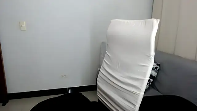 Laura-pervert webcam