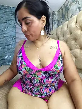 Webcam Model (L_ucero)  is live.Free join now!