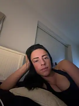 Webcam Model (Kelseyrae26)  is live.Free join now!