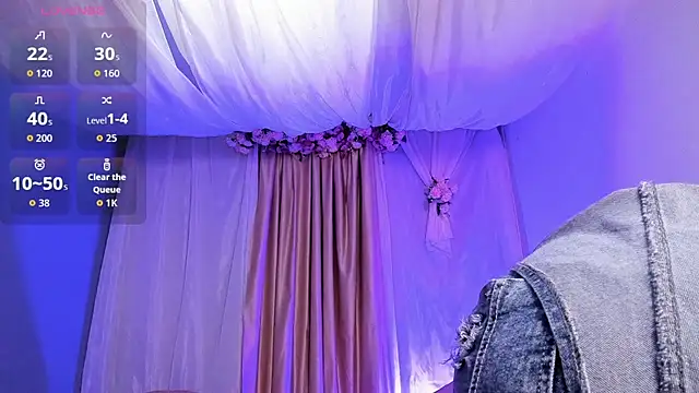 salomee_star_ webcam