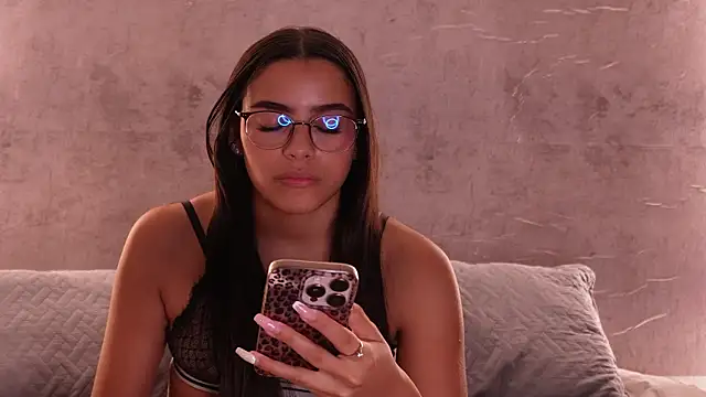 Nicky_and_Blake webcam